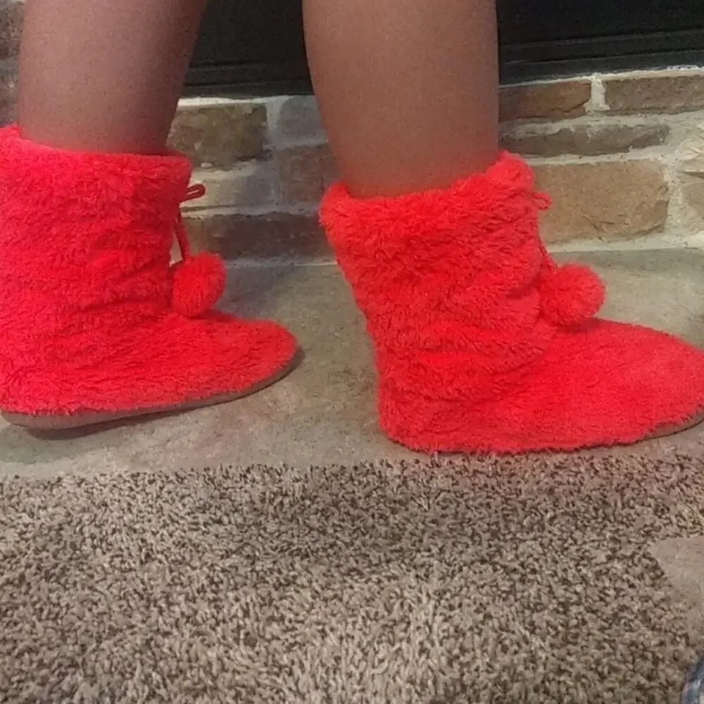 Girls Size 5/6 Bright Neon Fuzzy Slipper Boots Pom Pom House Shoes